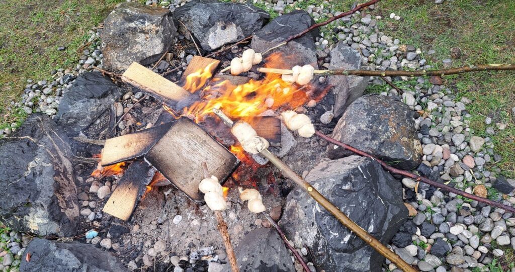 Erdgefluester erleben